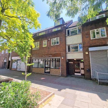 Апартаменти Flat In Battersea, 5 Minutes From Clapham Junction Station Лондон Екстер'єр фото