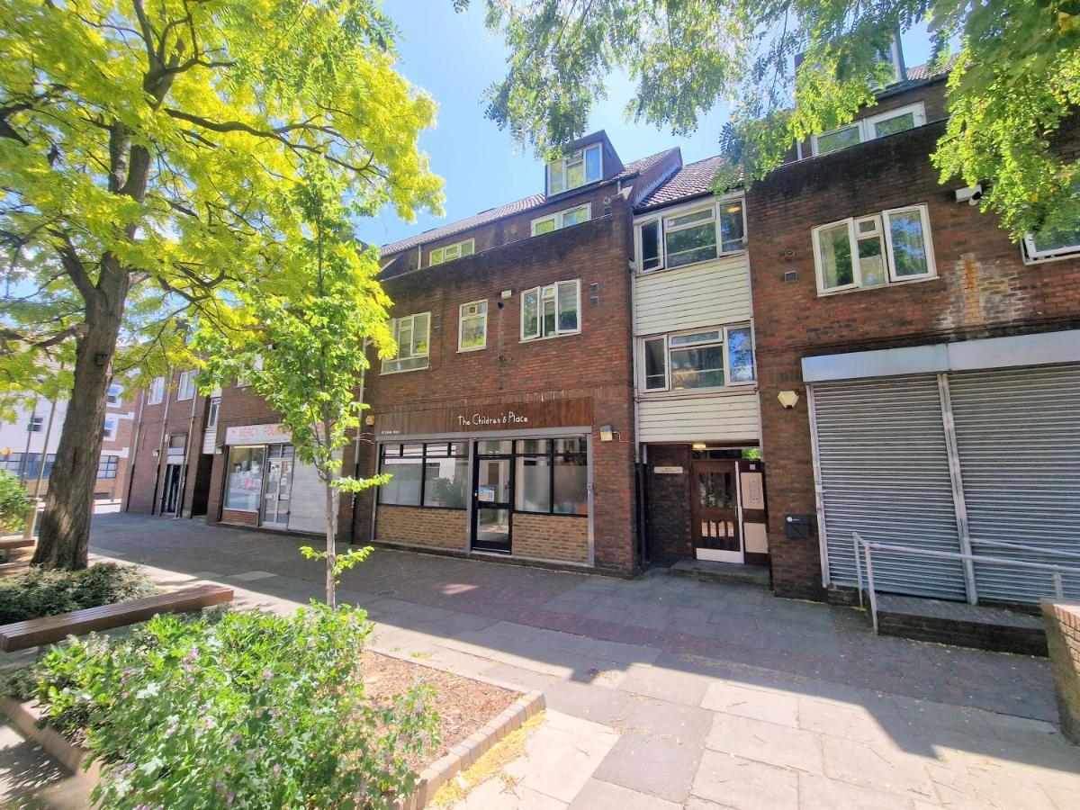 Апартаменти Flat In Battersea, 5 Minutes From Clapham Junction Station Лондон Екстер'єр фото